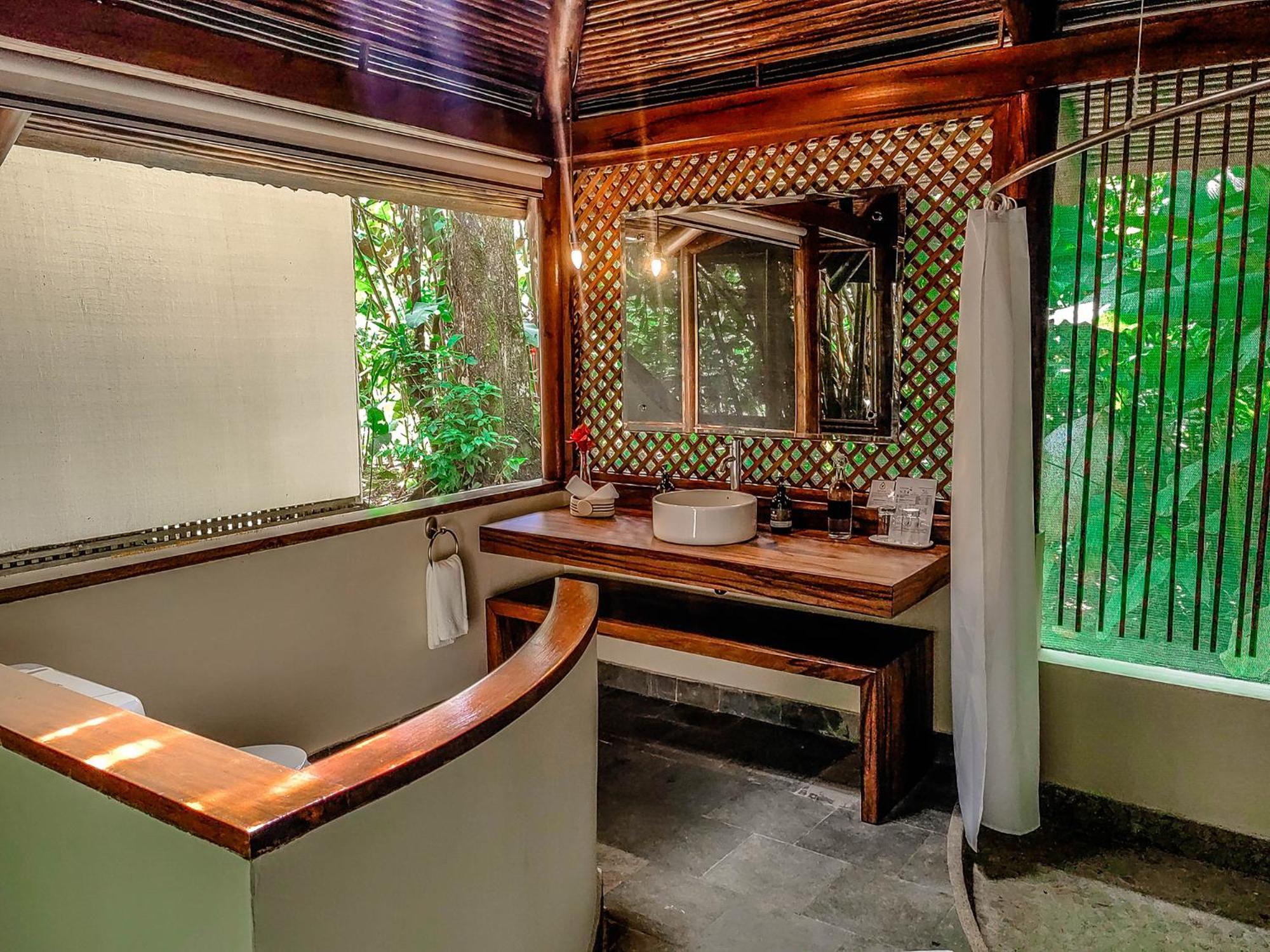 Pacuare Lodge By Boeena Limon エクステリア 写真